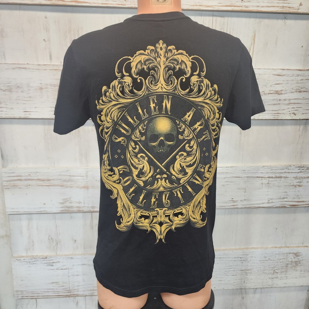 Sullen Art Collective Mens Small Black Gold Skull Graphic T-Shirt Premium Tee 18